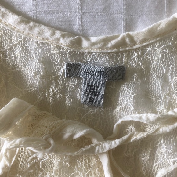 Sheer lace tank top - Picture 2 of 5